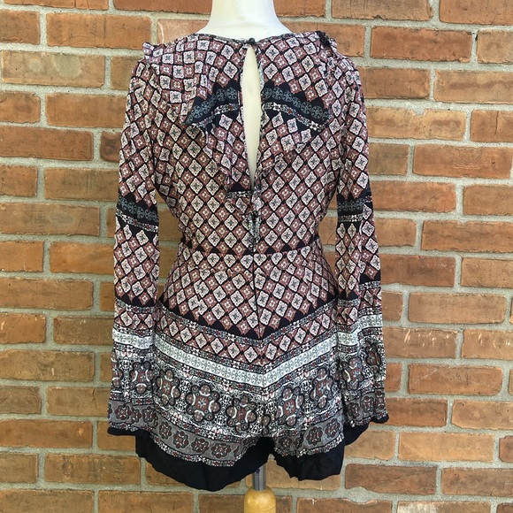 Wild Blue Sadie Robertson Boho Romper - Picture 5 of 7